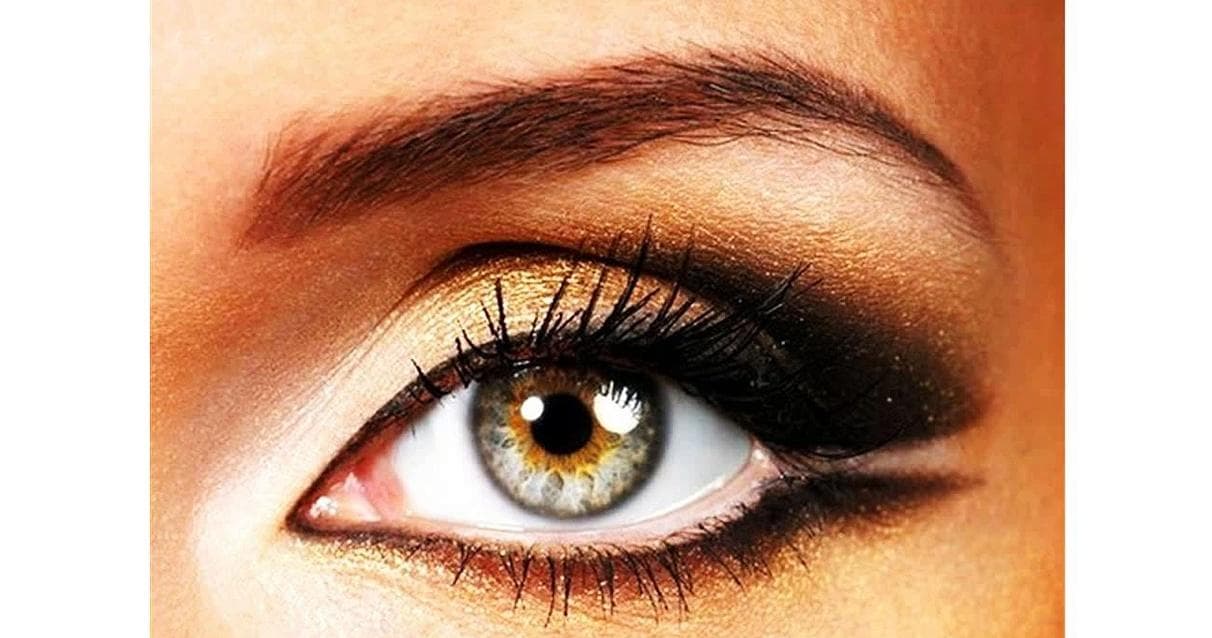 Best Eyeshadow Colors for Hazel Eyes