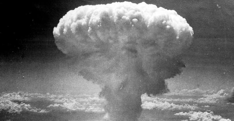atomic bomb aftermath japan