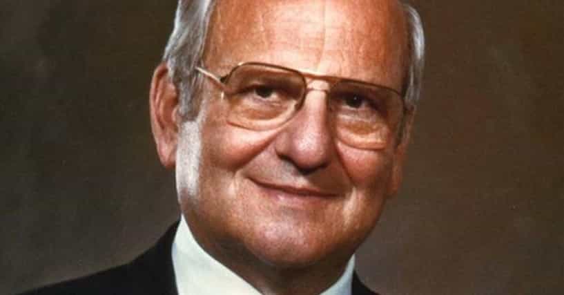 Best Lee Iacocca Quotes  List of Famous Lee Iacocca Quotes Best Lee Iacocca Quotes  List of Famous Lee Iacocca Quotes
