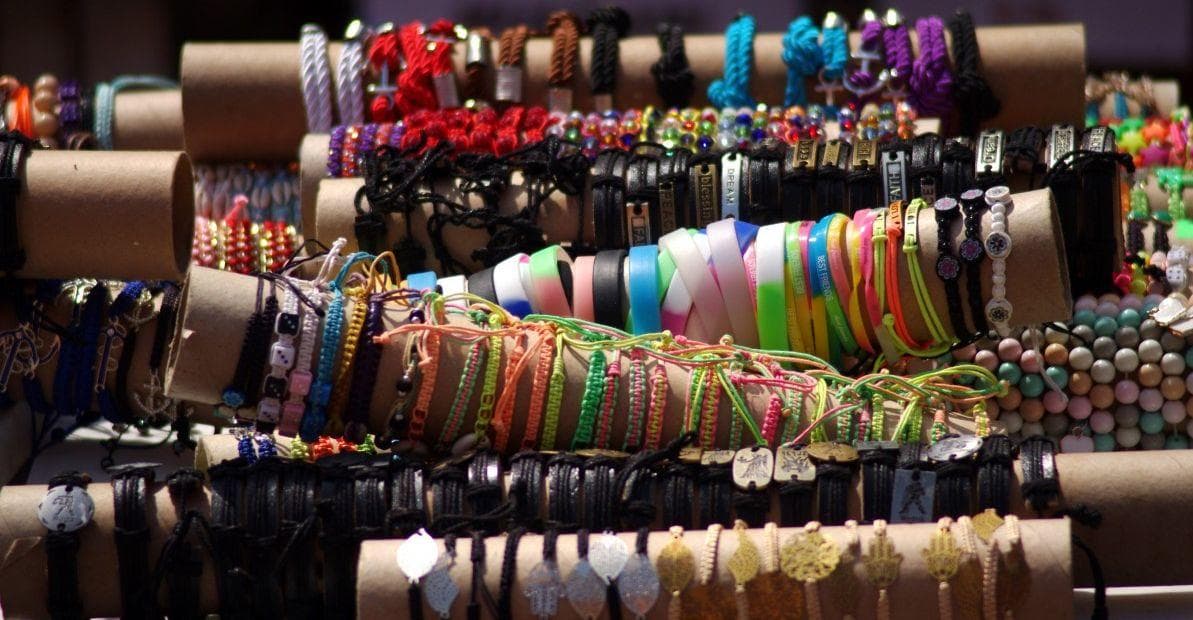 The History Of Every Teen Bracelet Fad From the '80s to Today