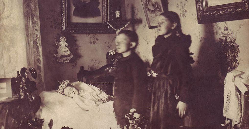 MORE Deadly And Disgusting Victorian Beauty Trends THE WRITER-LY