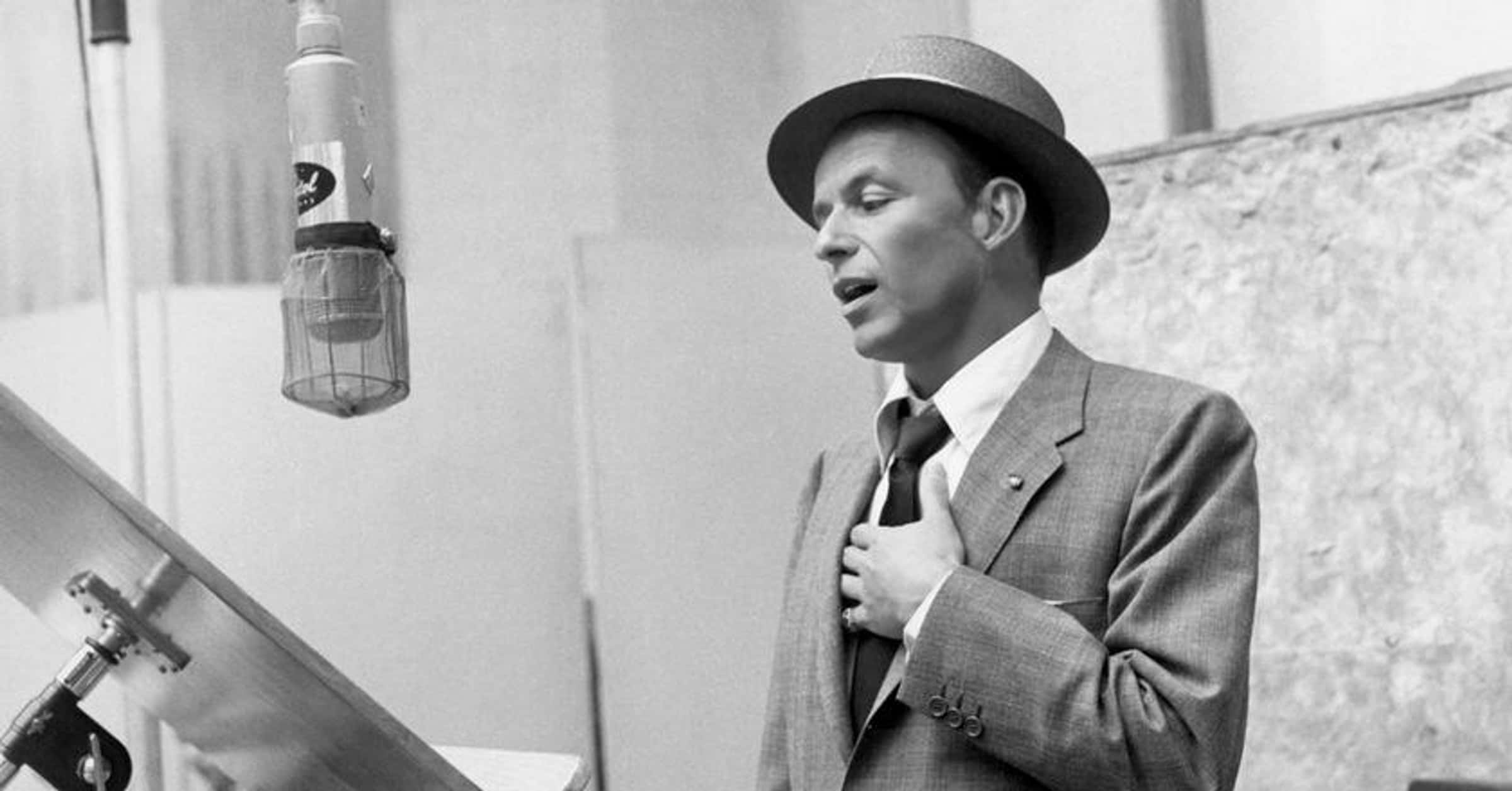 Best Crooners of All Time List of Famous Singers