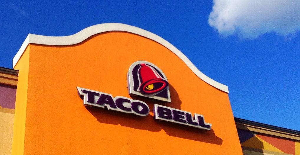 40 Hilarious Taco Bell Tweets