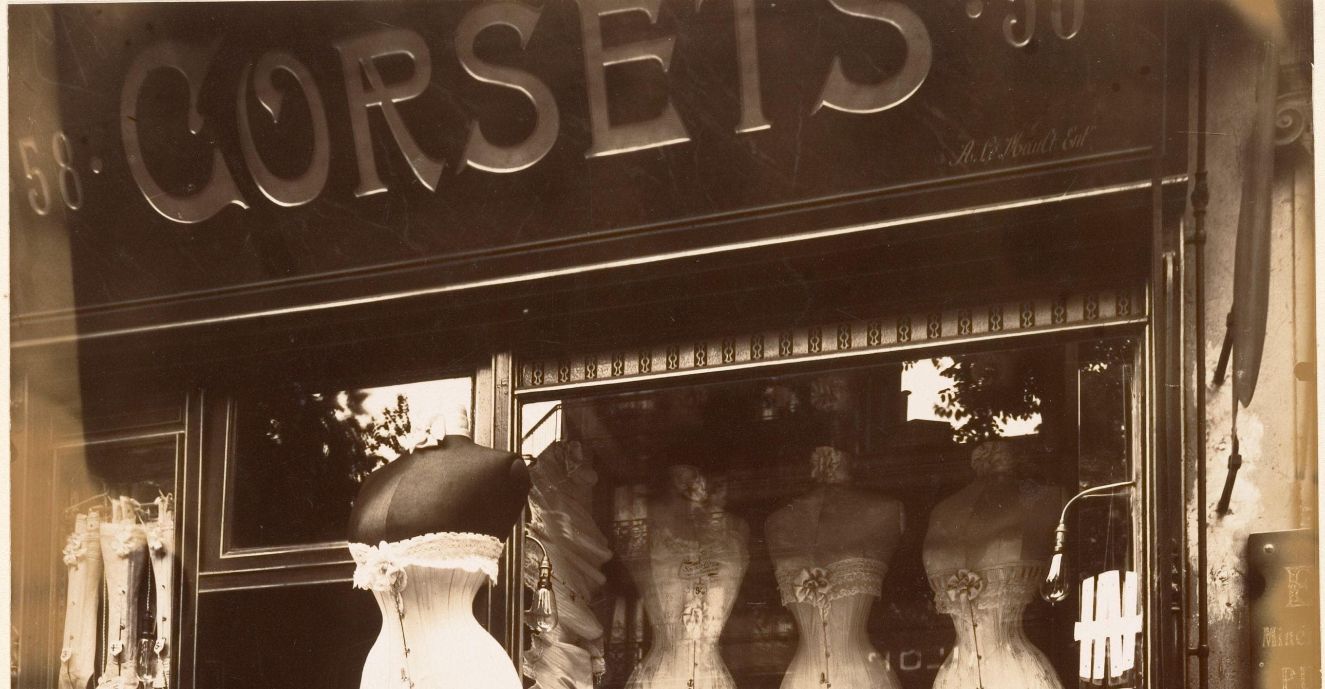 11 Facts You Didn't Know About The History of Corsets