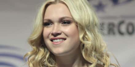 Eliza Taylor's Relationships And Dating History