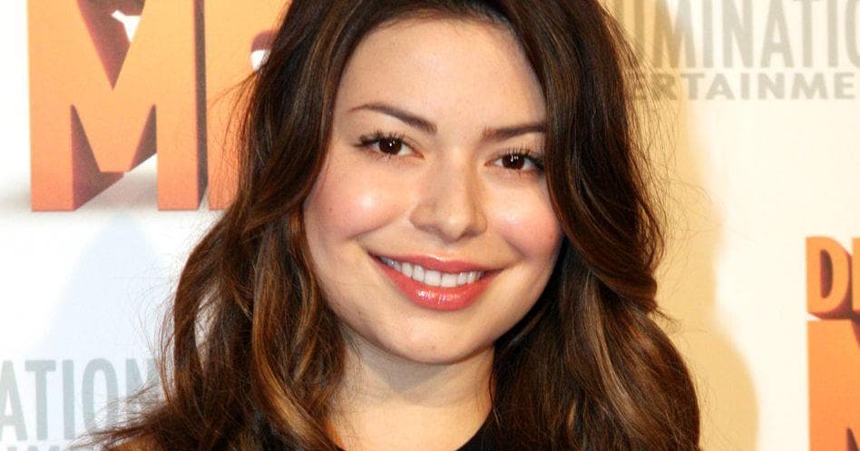 Miranda cosgrove who is dating Miranda Cosgrove's