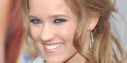 Emily Osment Loves and Hookups