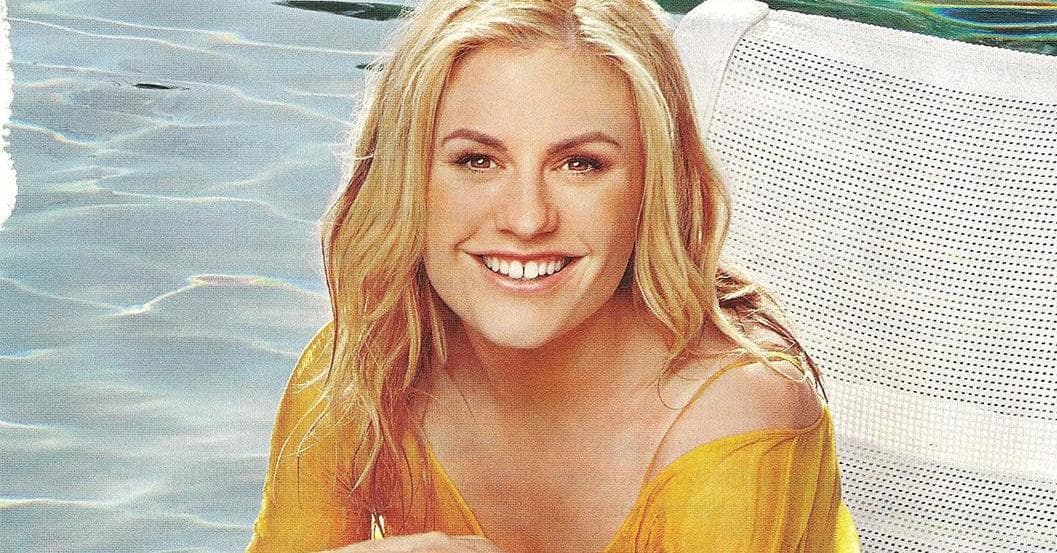 The 10 Most Beautiful Women with "Bad" Teeth, Ranked