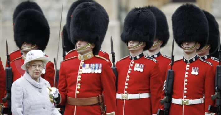 What It's Really Like to Guard Her Majesty