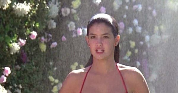 Phoebe cates bush