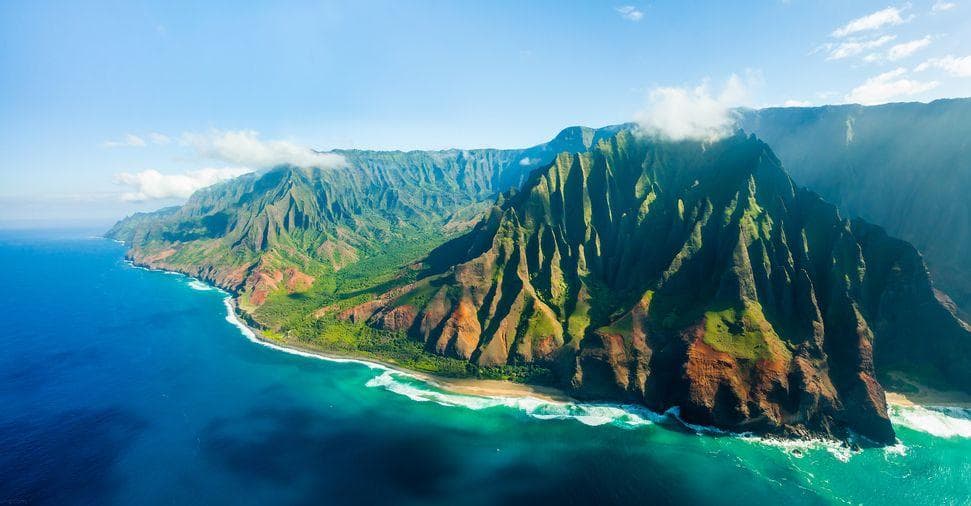Celebrities Who Live In Hawaii | List of Famous People with Homes in Hawaii