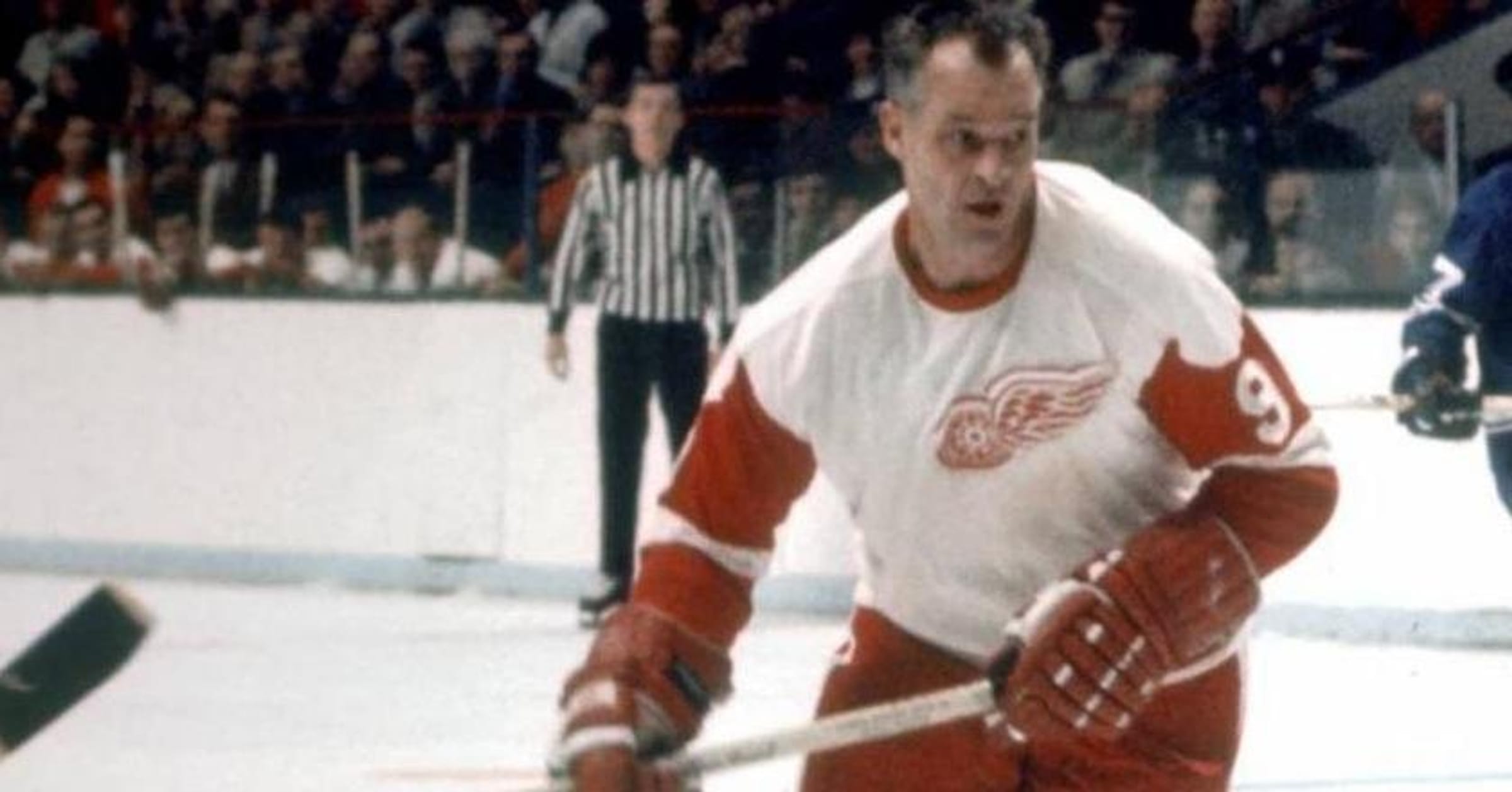 Ranking the Top 10 NHL Hockey Players of All Time