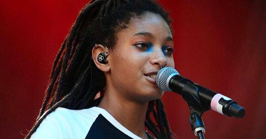 Celebrities Turning 18 in 2018 | Famous People Who Are 18 Years Old