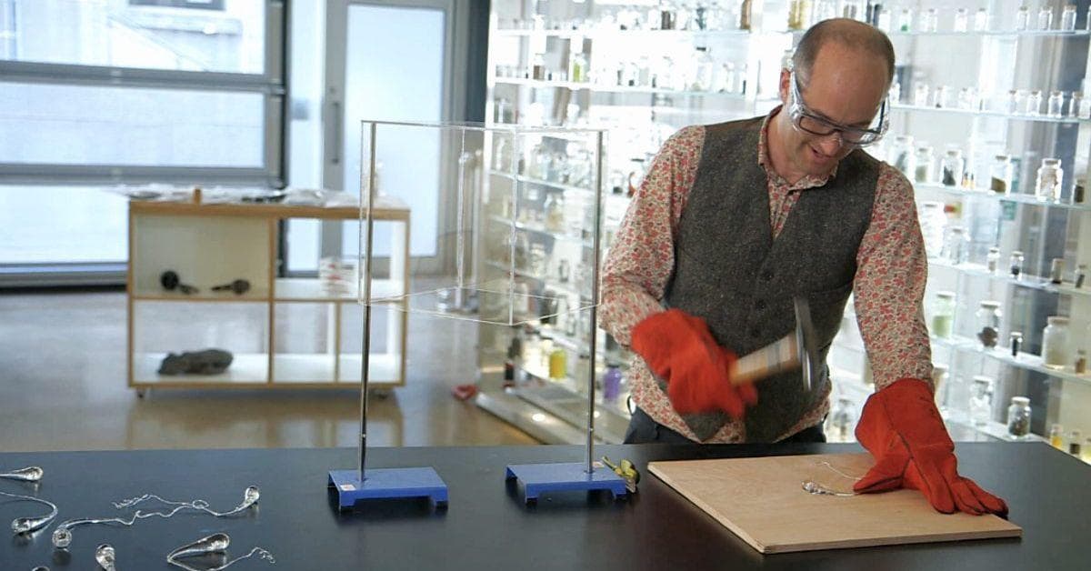 Best educational discount shows on netflix
