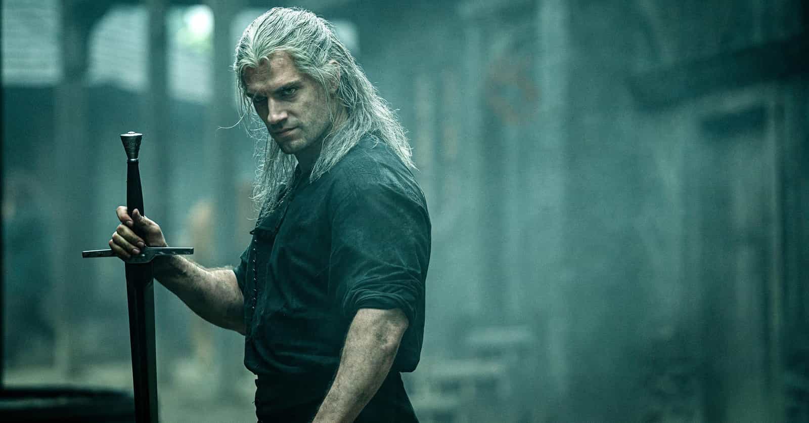 Ways Henry Cavill Bewitched The Internet's Heart
