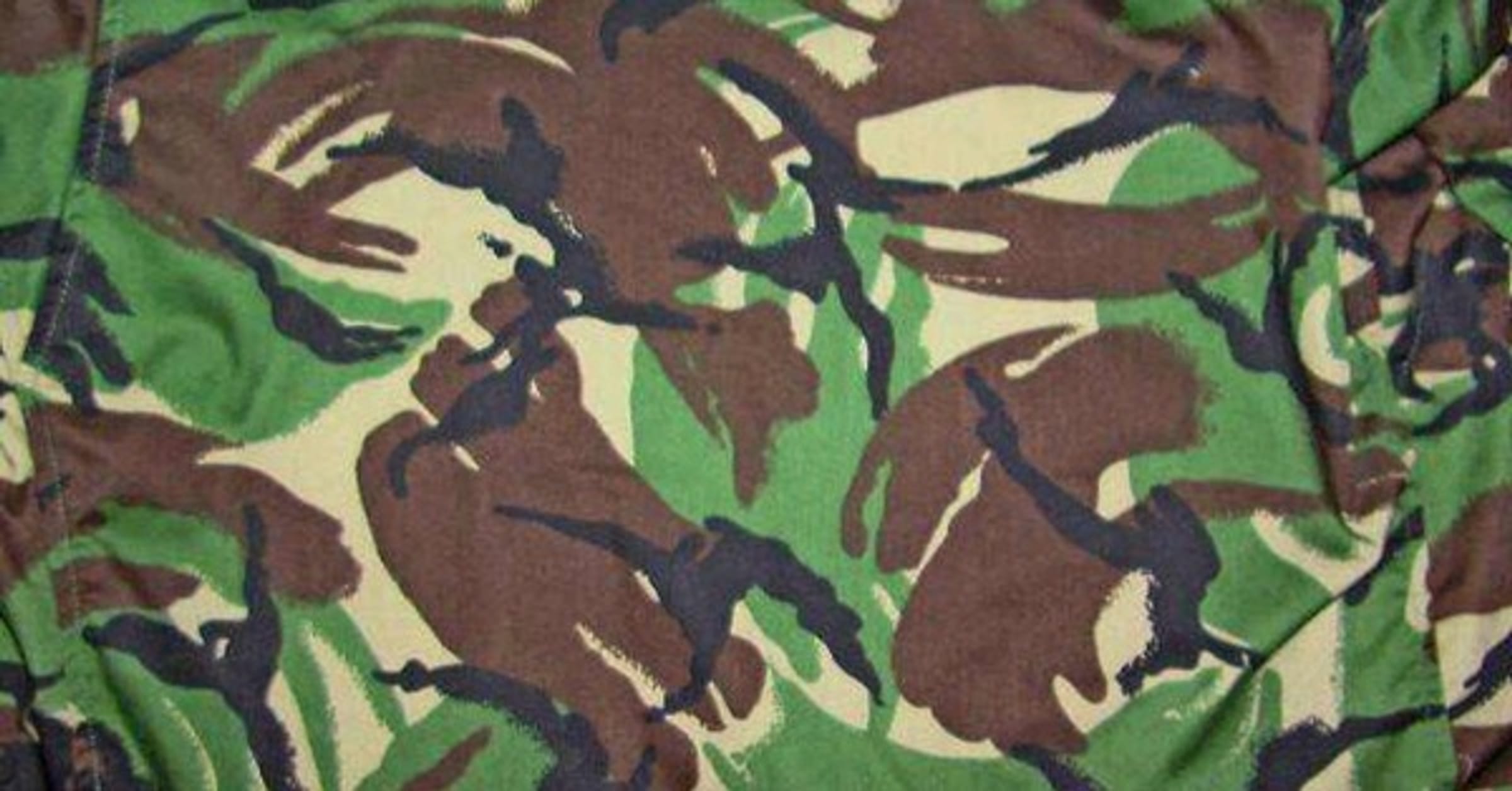 CAMO, GREEN traditional camouflage
