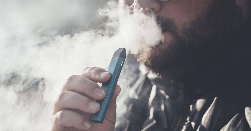 The 25 Most Annoying Things About Vapers and E-Cigs