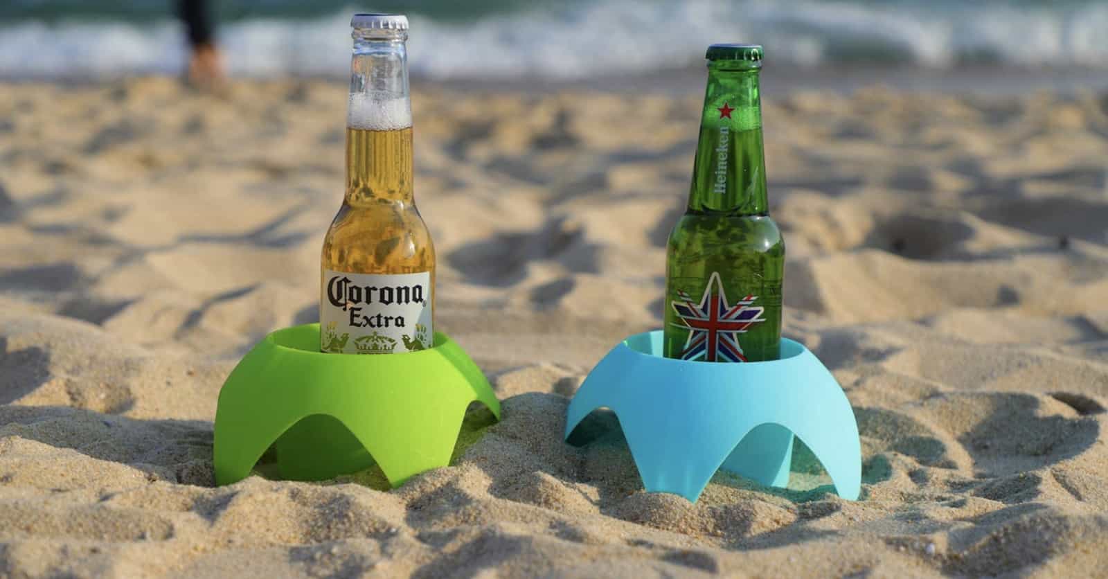 21 Cool Beach Accessories You Need For Your Next Getaway Day