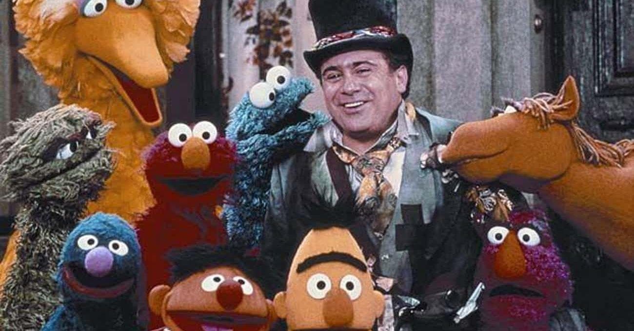 People Who Worked With Danny DeVito Talk About What He Was Like Behind The Scenes