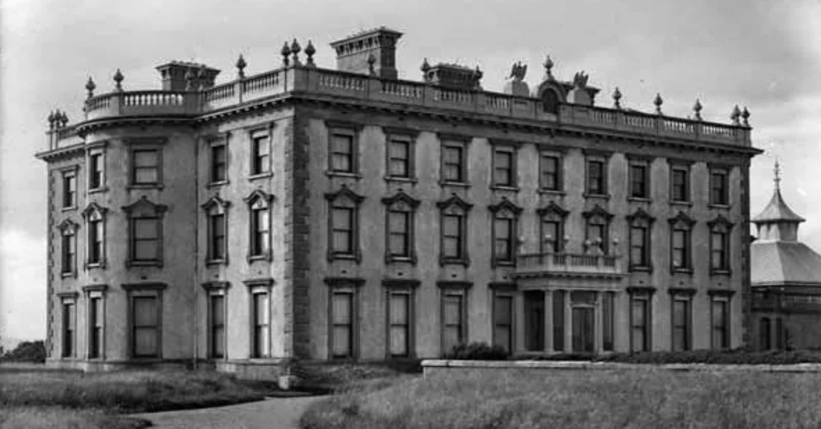 Ireland's Most Haunted House Hides The Tale Of A Young Girl Who Fell In Love With The Devil