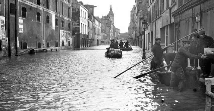 A Flood in the Streets of Paris