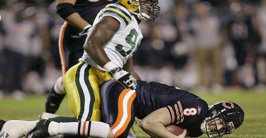 The Funniest And Most Awkward Nfl Photos Ever Taken 