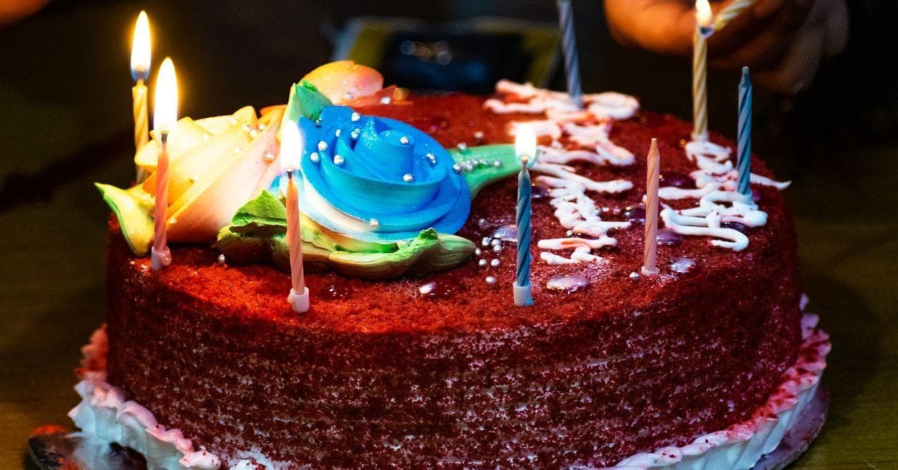 50+ Celebrities Born on September 5