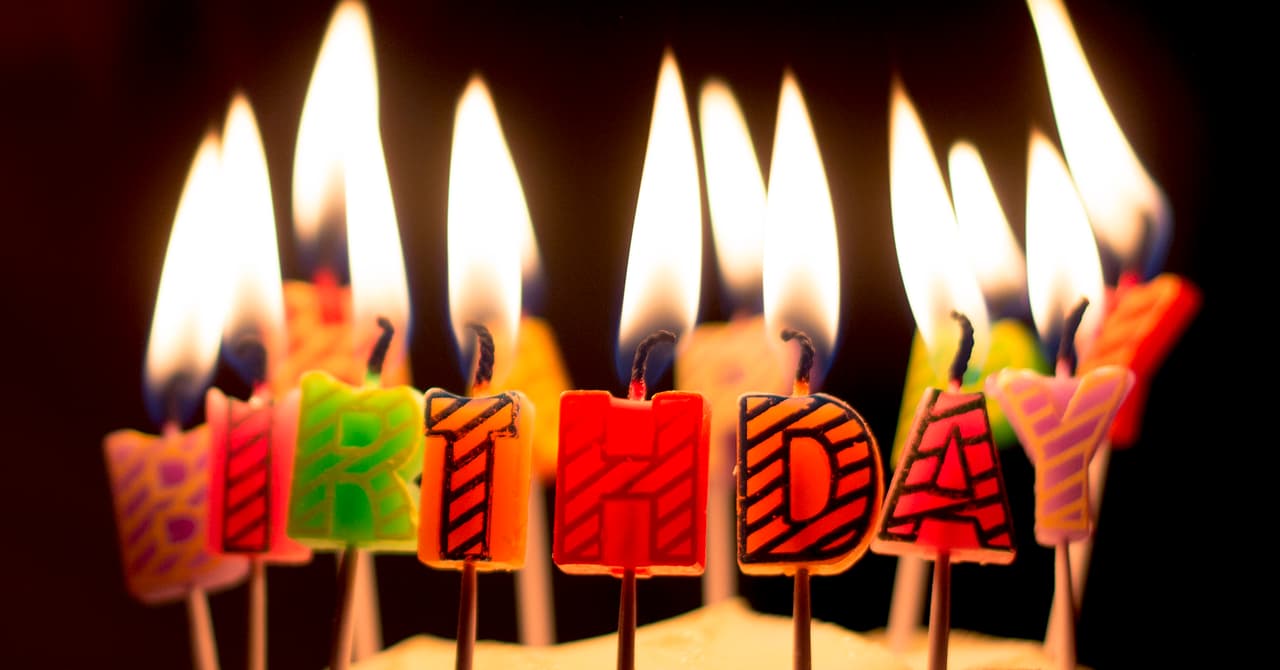 50+ Famous People Born On December 6