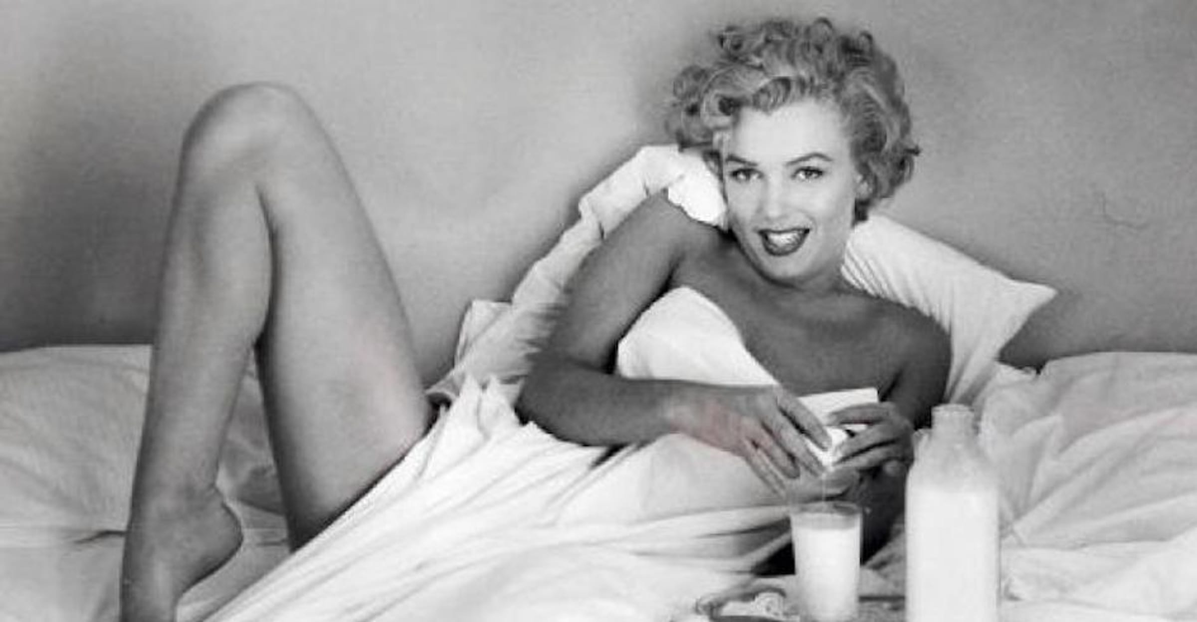 Did Marilyn Monroe have affairs with some famous actresses?