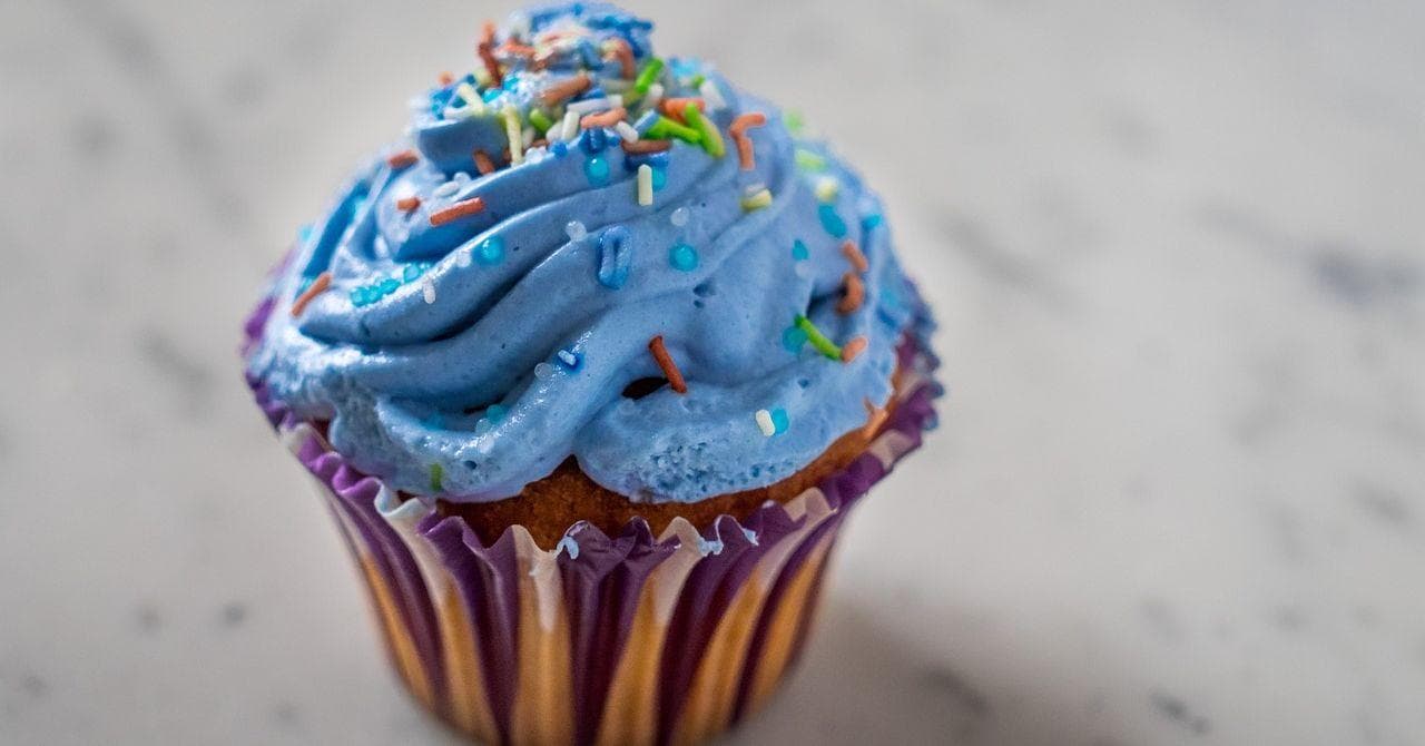 50+ Famous People Born On October 7