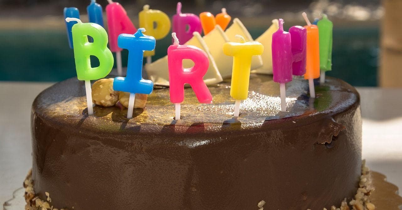 50+ Famous People Born On February 25