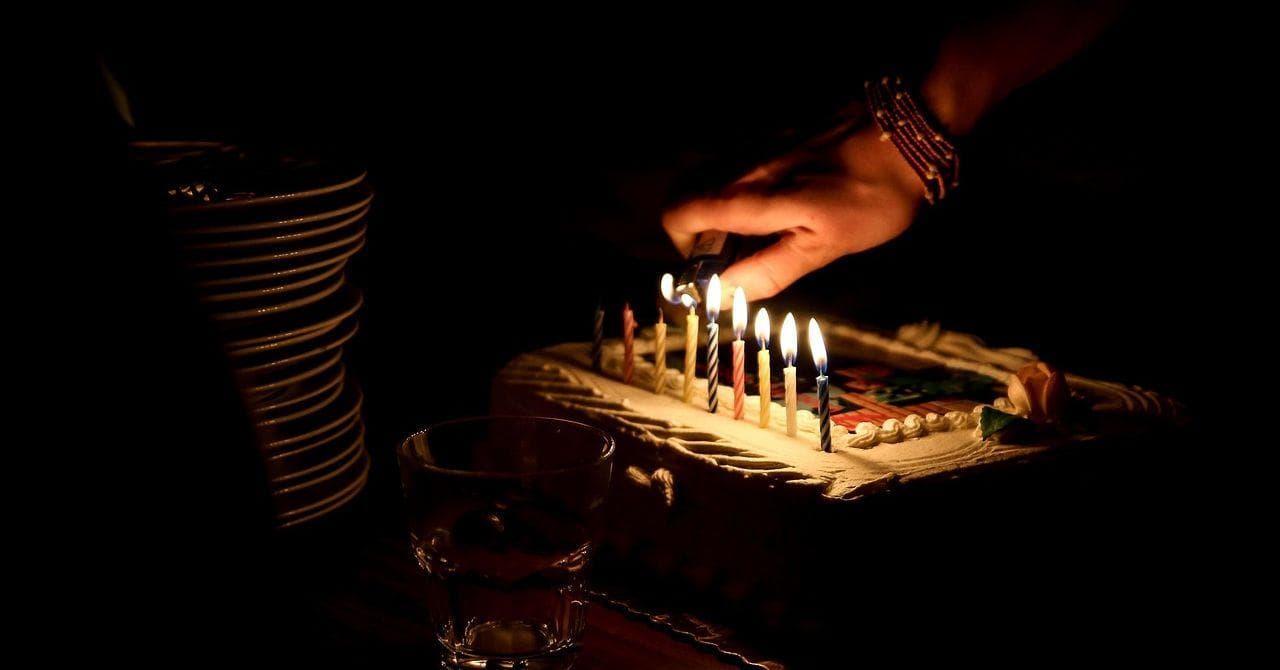 50+ Famous People Born On February 2