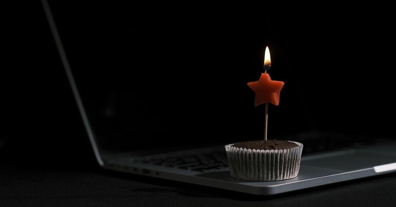 50+ Famous People Born On March 17