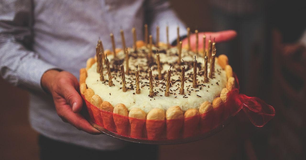 50+ Famous People Born On January 24