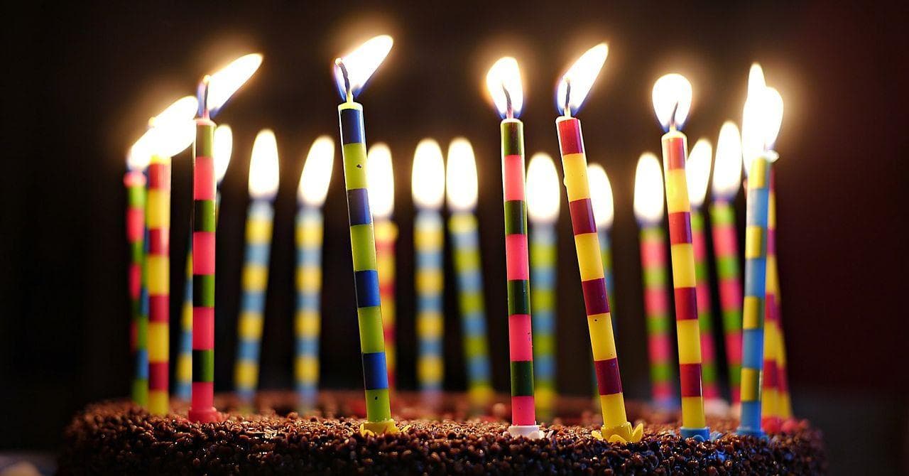 50+ Famous People Born On February 21