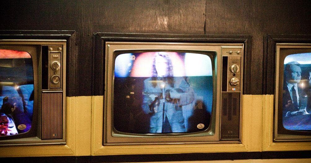 The Most Popular Pop Culture Podcasts Right Now, Ranked By Fans