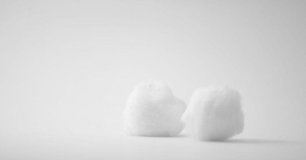 Fear of Cotton Balls Photos Sidonglobophobia Pictures