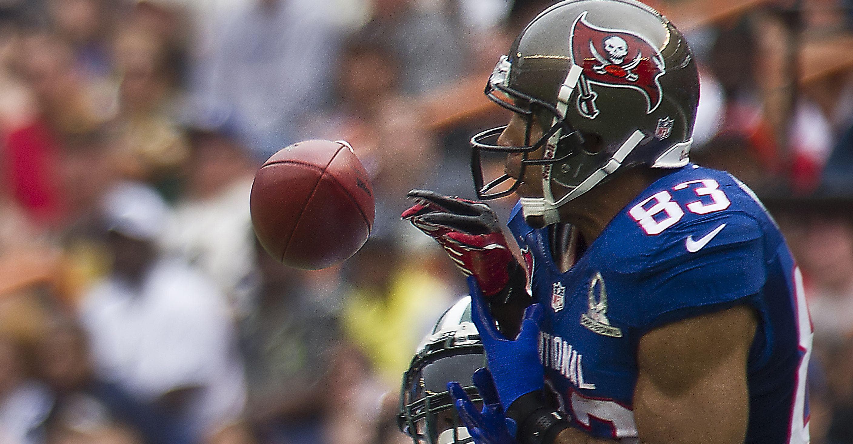 Tampa Bay Buccaneers player Quincy Black (58) and Barrett Ruud (51