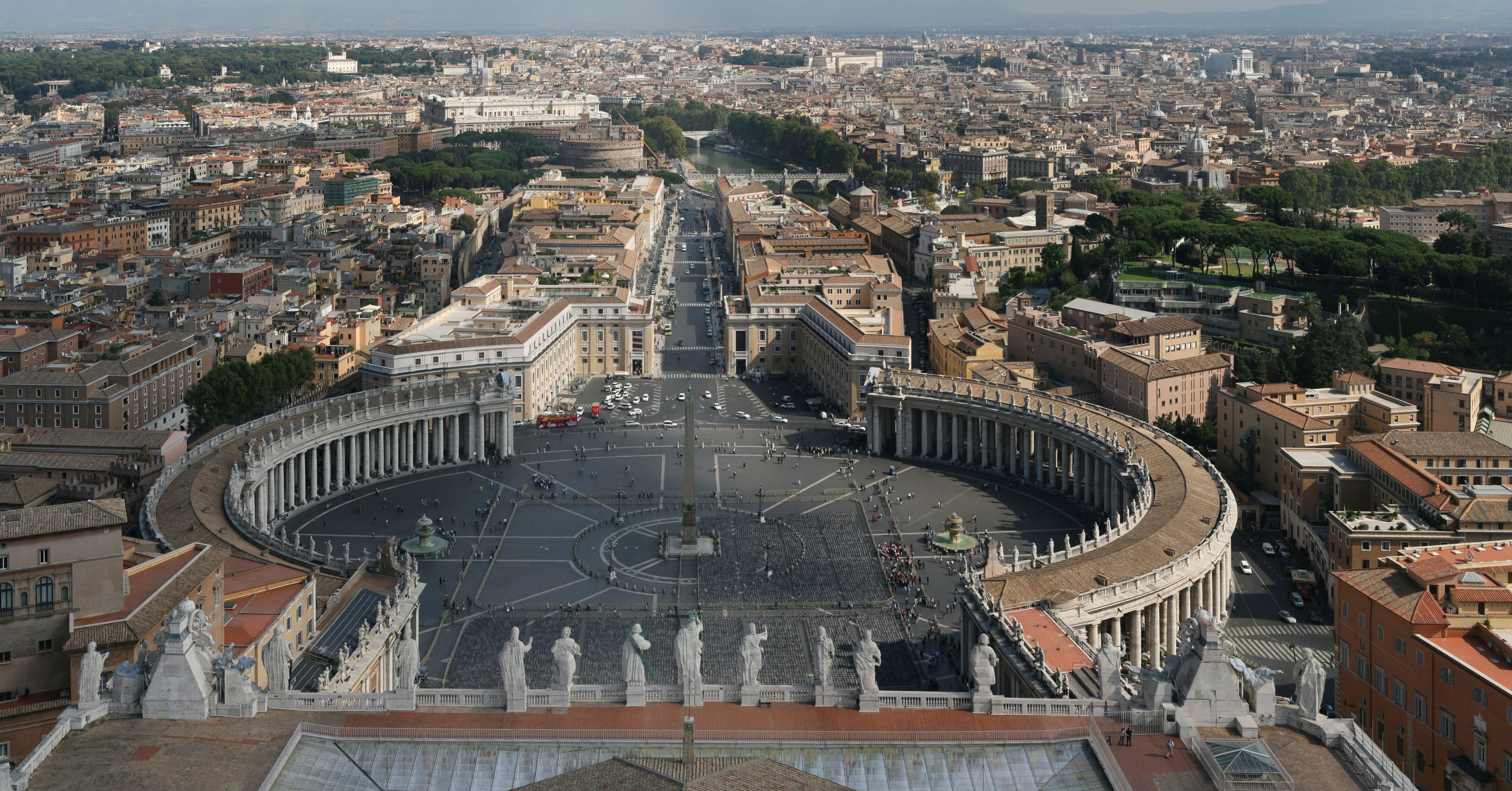 14 Facts About The Vatican That Made Us Say 'Really?'