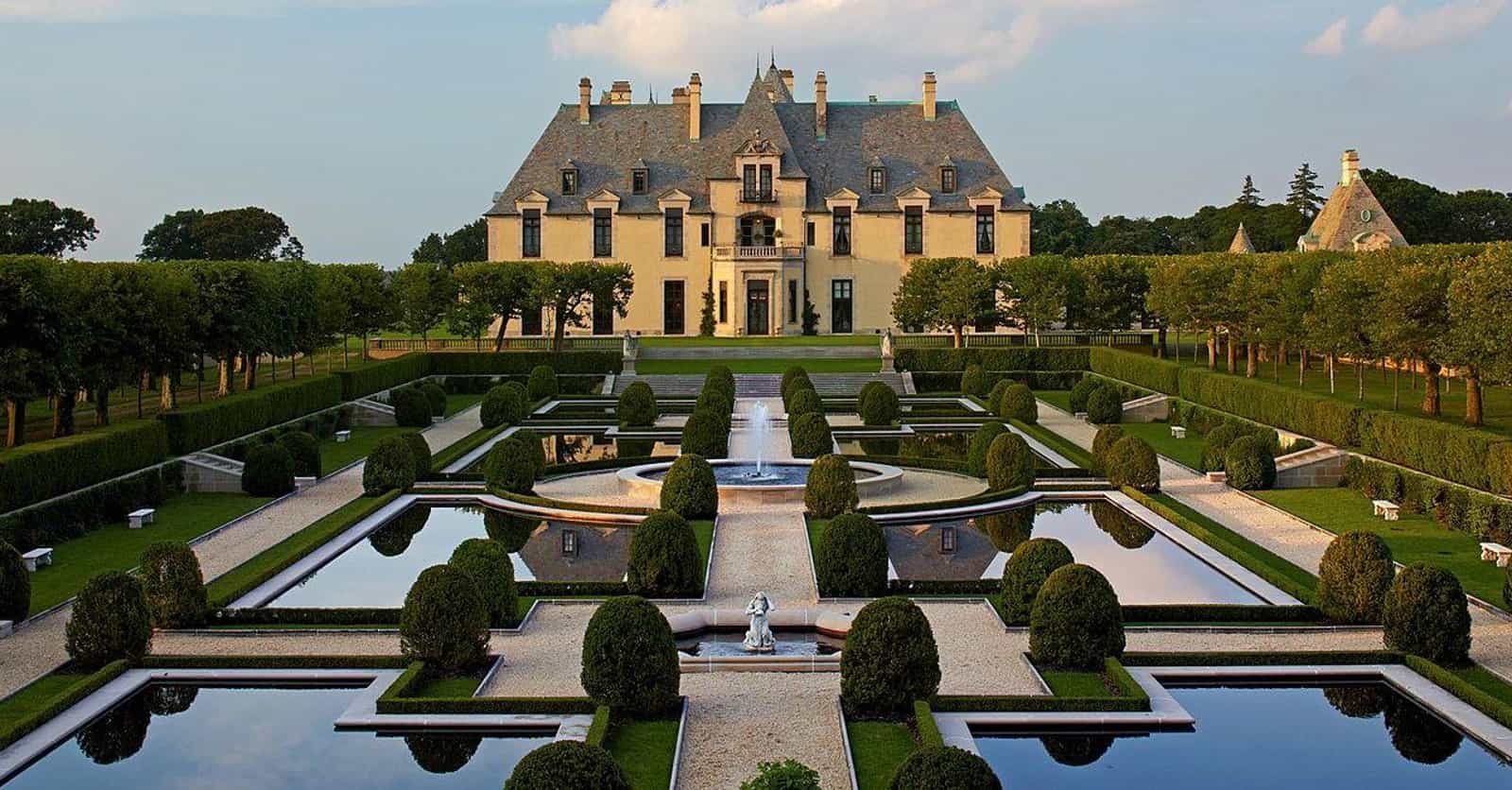 The Most Unbelievably Excessive Homes In US History