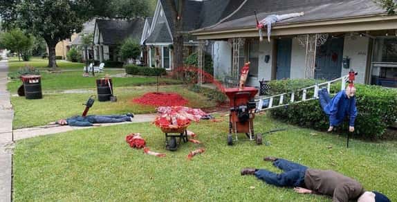 21 Outstanding Halloween Decorations From Peopl...