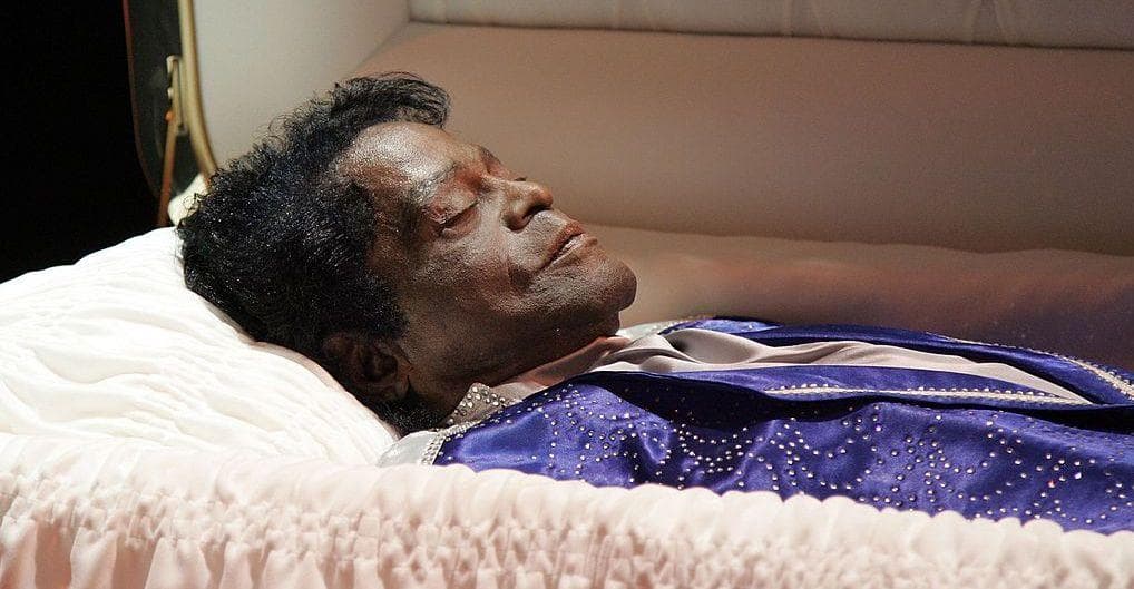 Photos of Famous Dead Bodies From Celebrity Open Casket Funerals