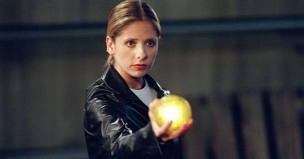7 Things 'Buffy The Vampire Slayer' Fans Need to Know About The Upcoming Reboot