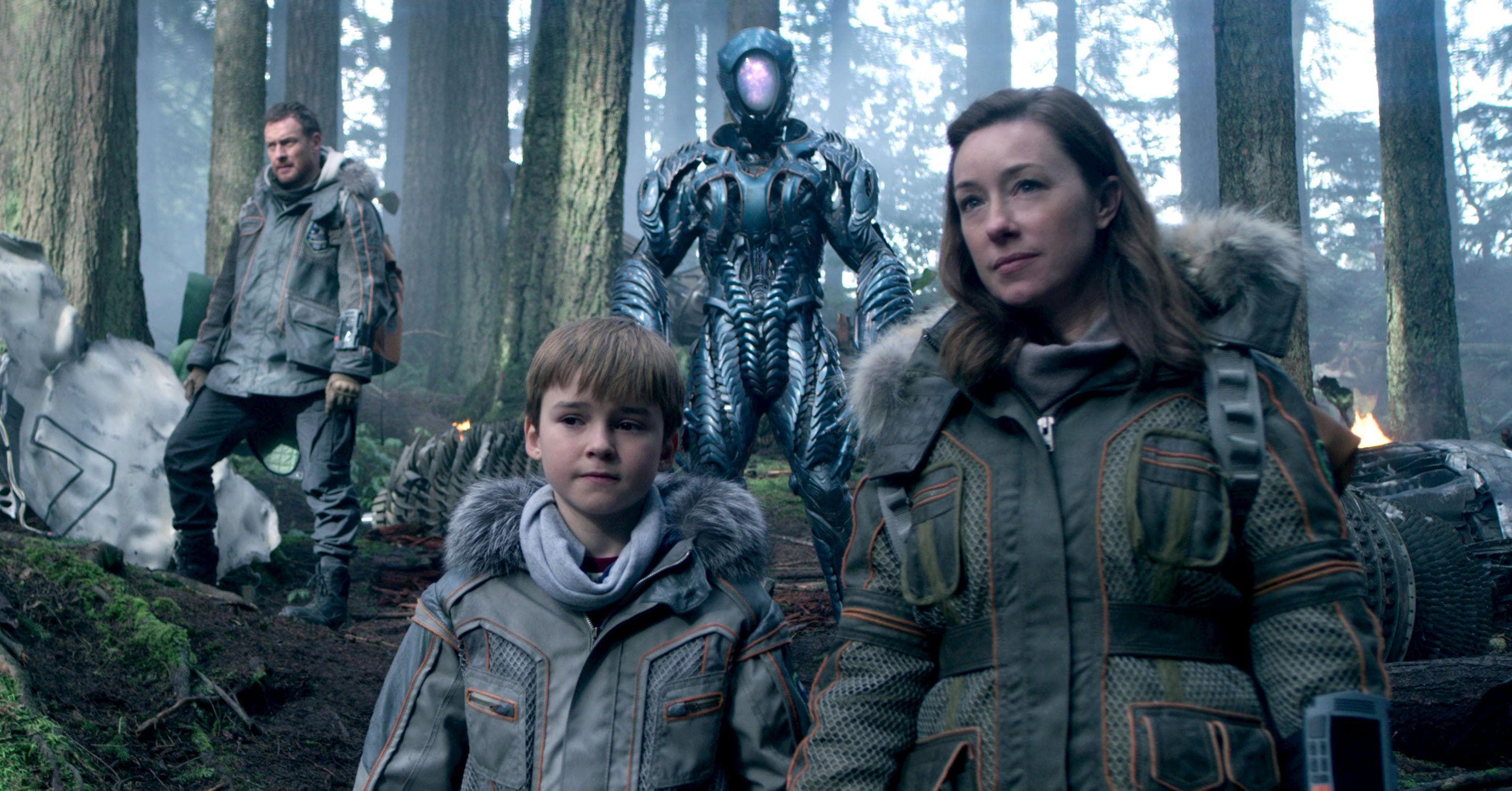 25+ Great Outer Space Movies & TV Shows Like 'Lost in Space'