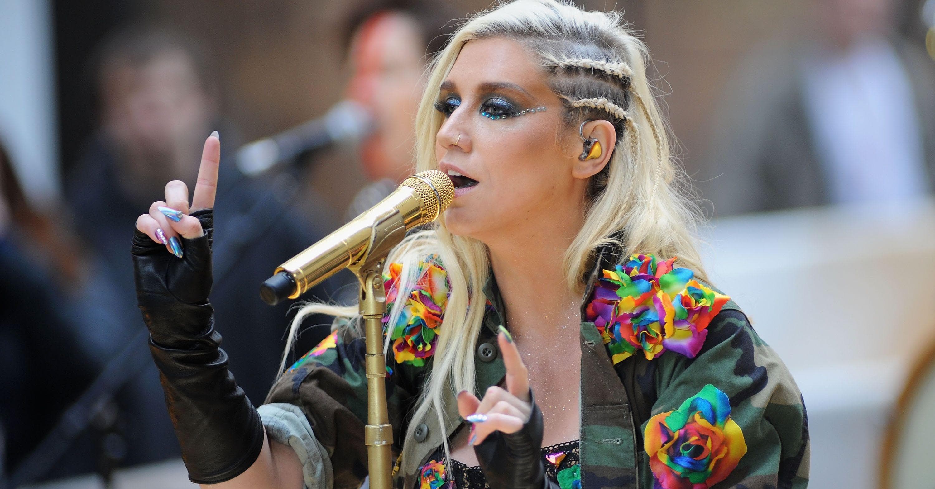 Kesha Nose Ring