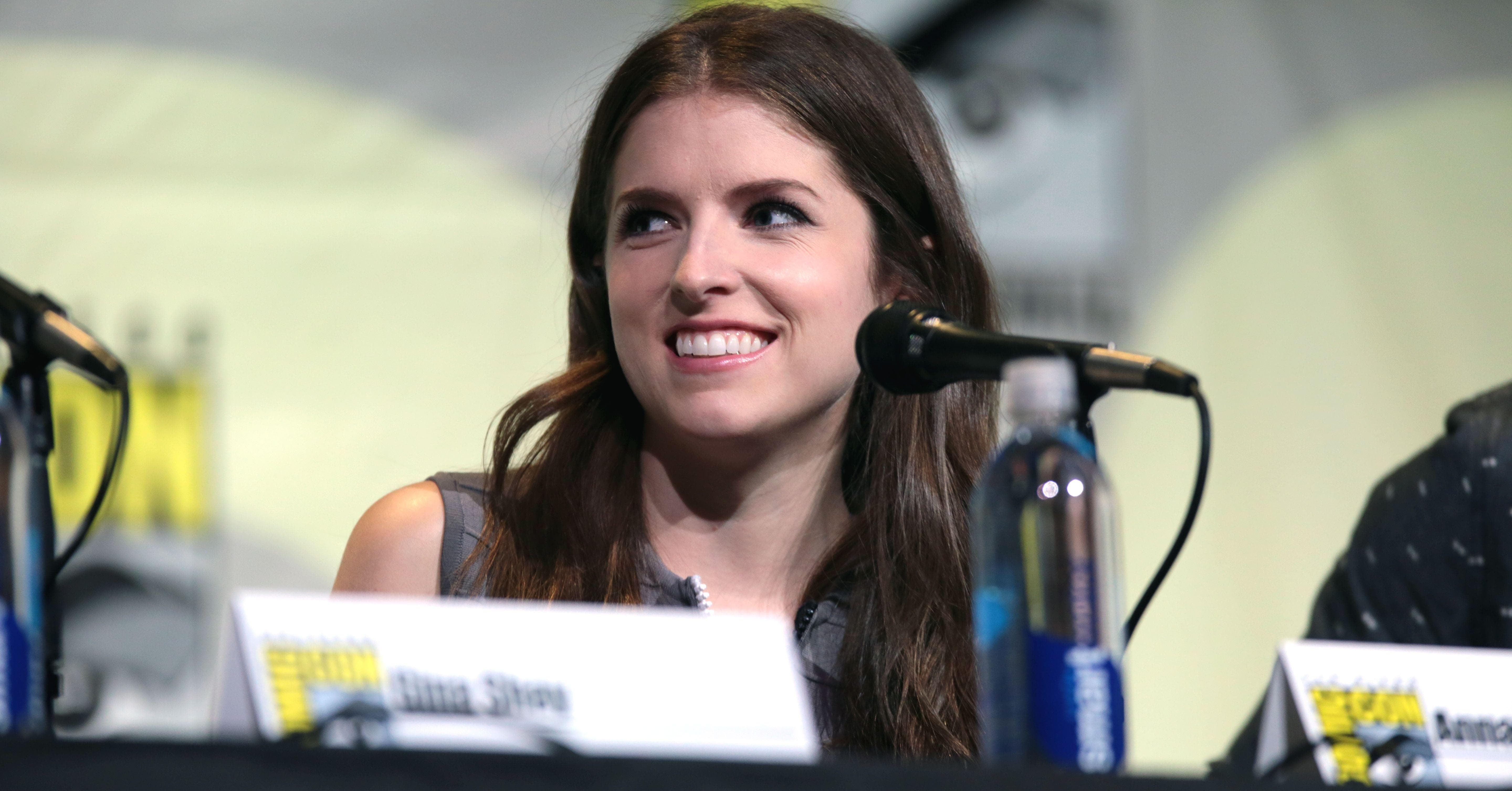 Anna kendrick funny online moments