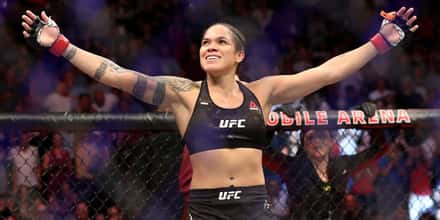 The Best Female UFC Fighters Of 2022