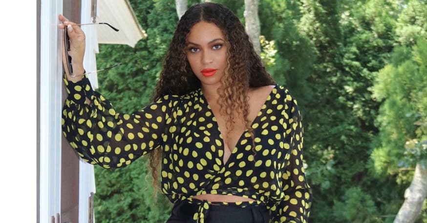 55+ Famous Singers Who Are Virgos