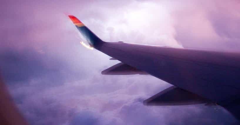turbulence airplane
