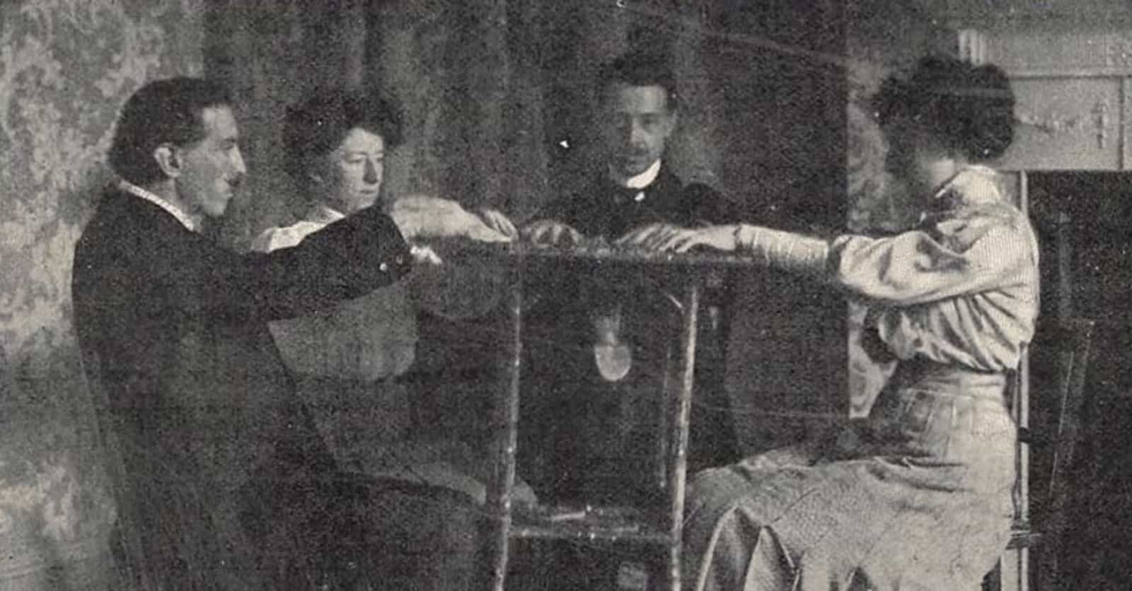 Tricks Of The Trade Mediums Used To Fake Paranormal Activity During A Seance